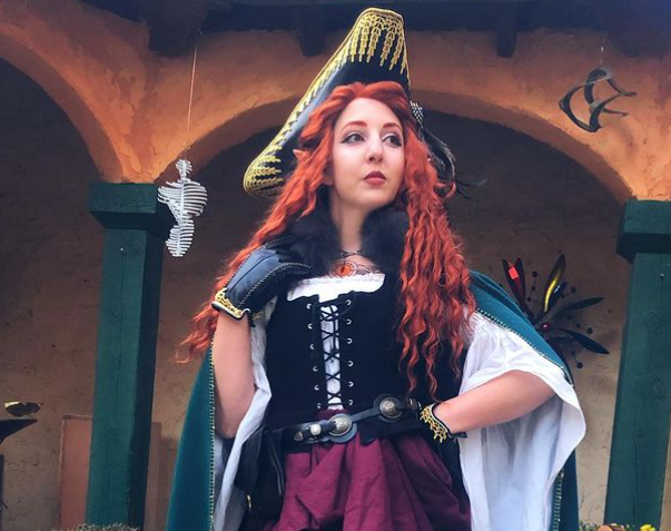 9 Dungeons and Dragons cosplayers to follow on Instagram